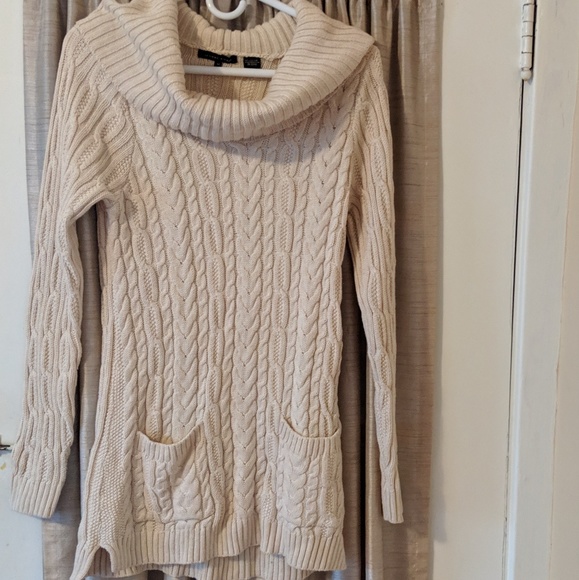 Nice cowl neck sweater. - Picture 4 of 6